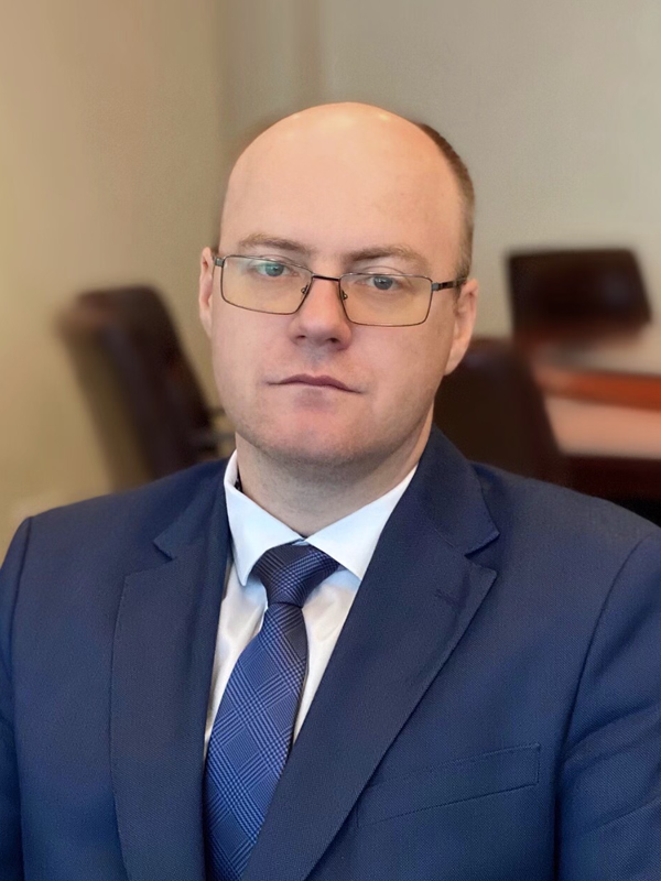 Іванов Артем Валерійович